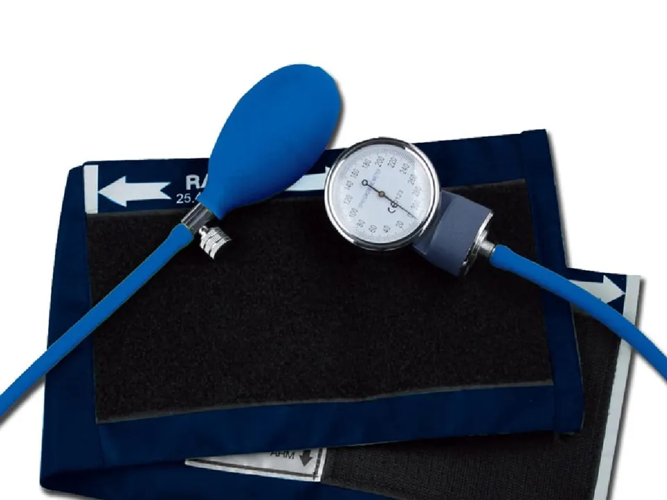 gima-yton-classico-sfigmomanometro-aneroide-con-bracciale-in-nylon-colore-blu-ma image 1