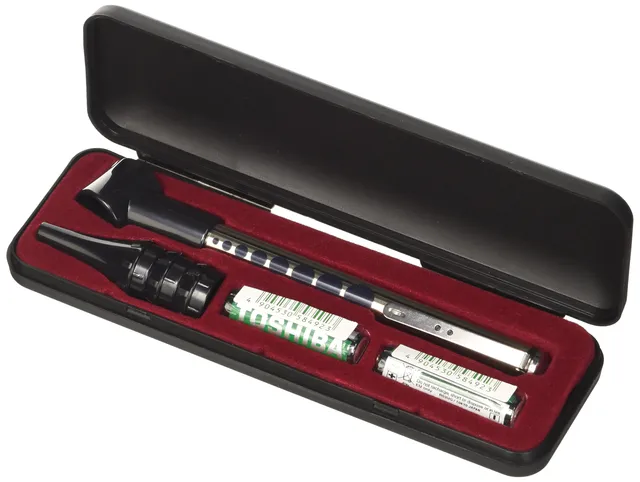gima-31300-set-combi-otoscopio-e-lucciola-led image 1