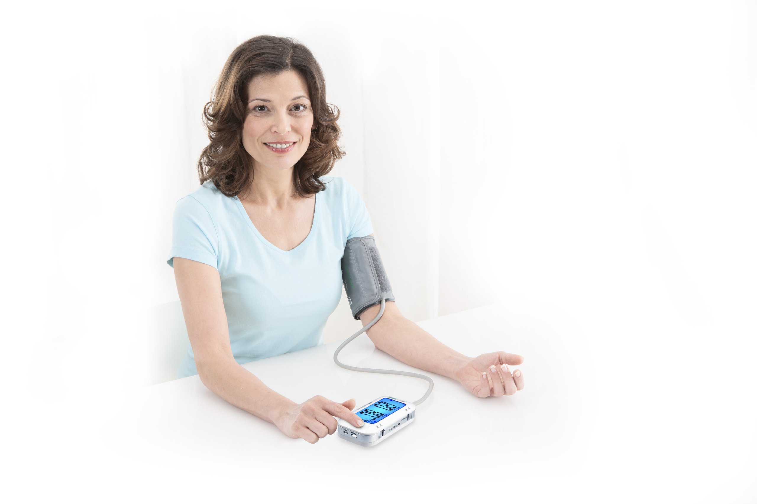 medisana-51296-bu-575-2in1-connect-sfigmomanometro-da-braccio-con-bluetooth image 3
